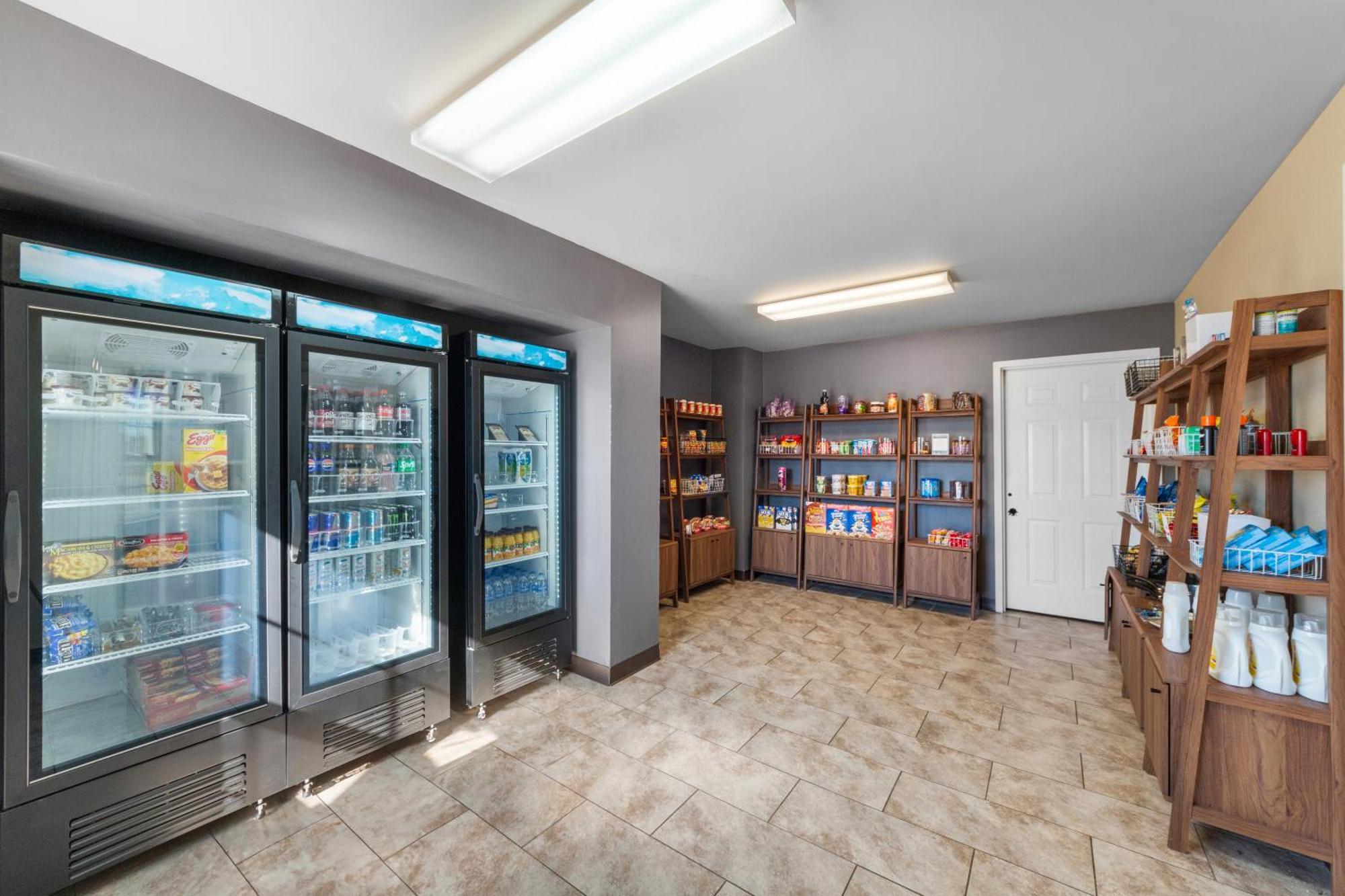 Risewell Kitchen Suites Pleasanton Extérieur photo